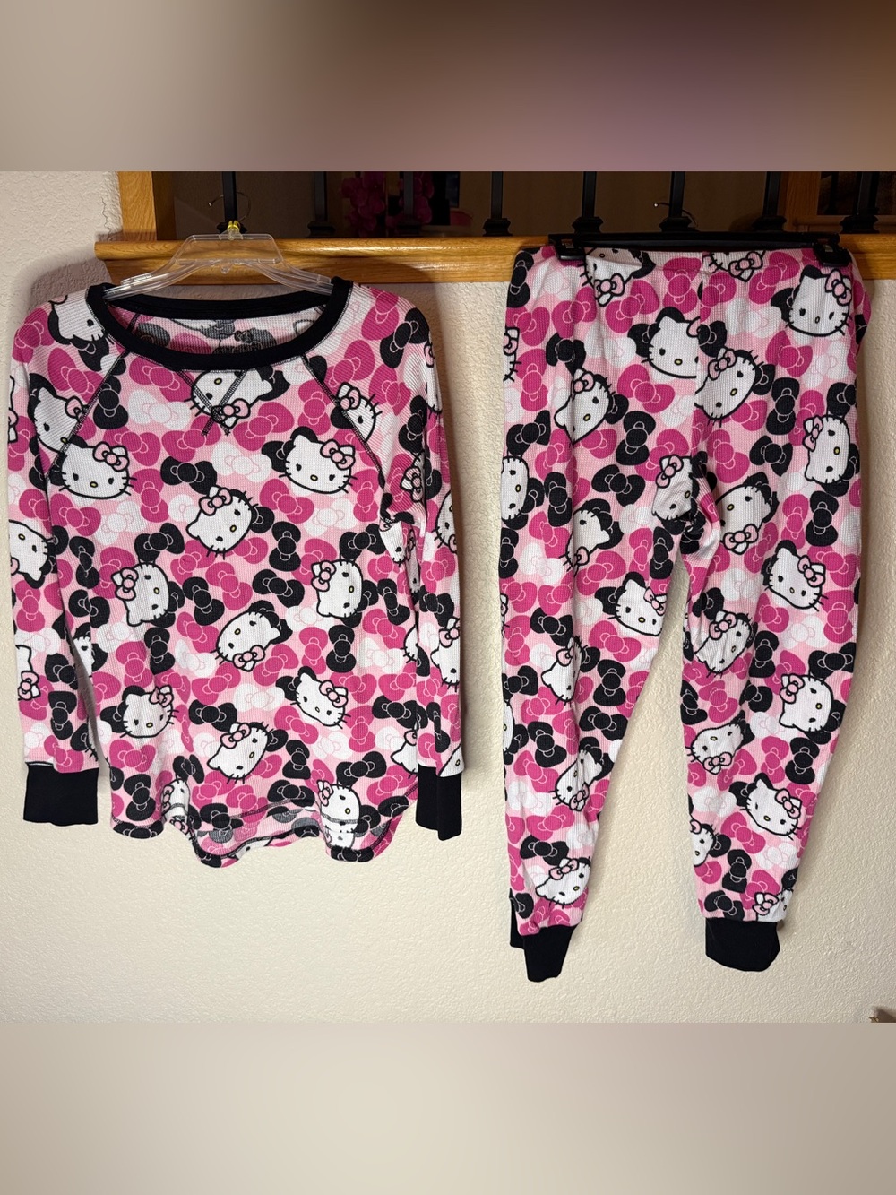 Hello Kitty Pink Pajama Set - Cozy Long Sleeve Top & Pants Adult Large